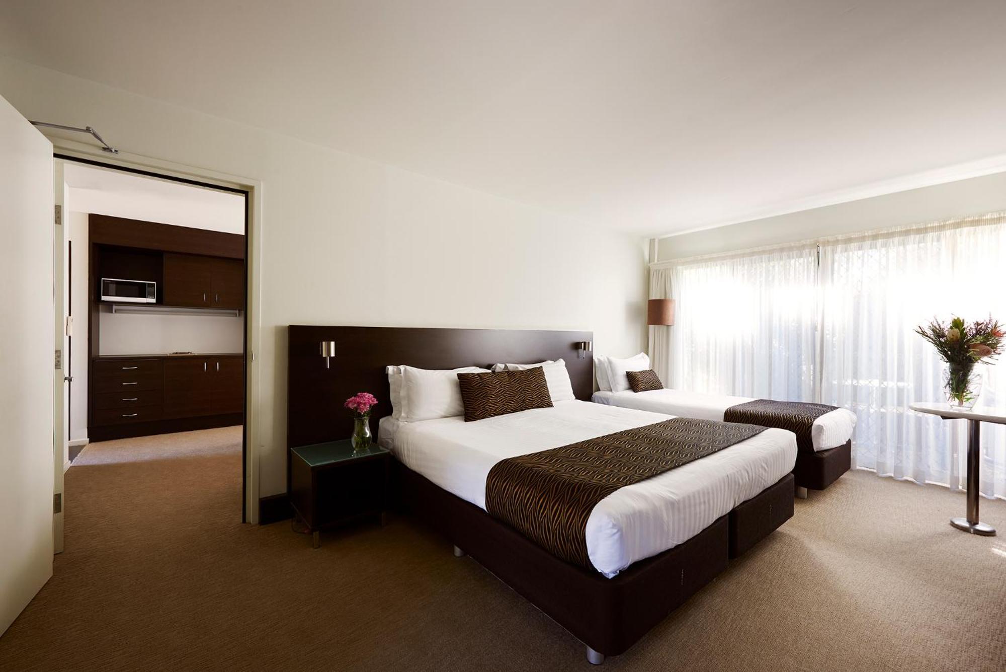 Station Motel Parkes Bagian luar foto