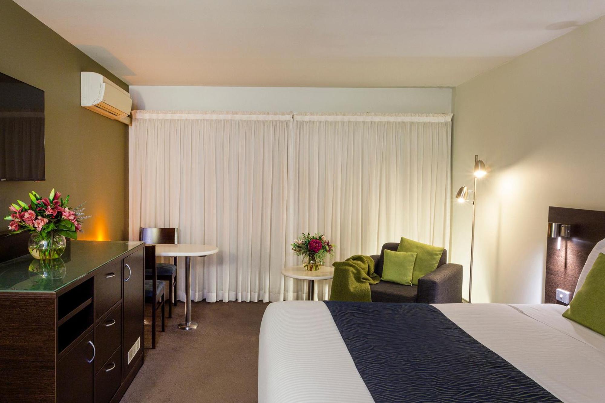 Station Motel Parkes Bagian luar foto