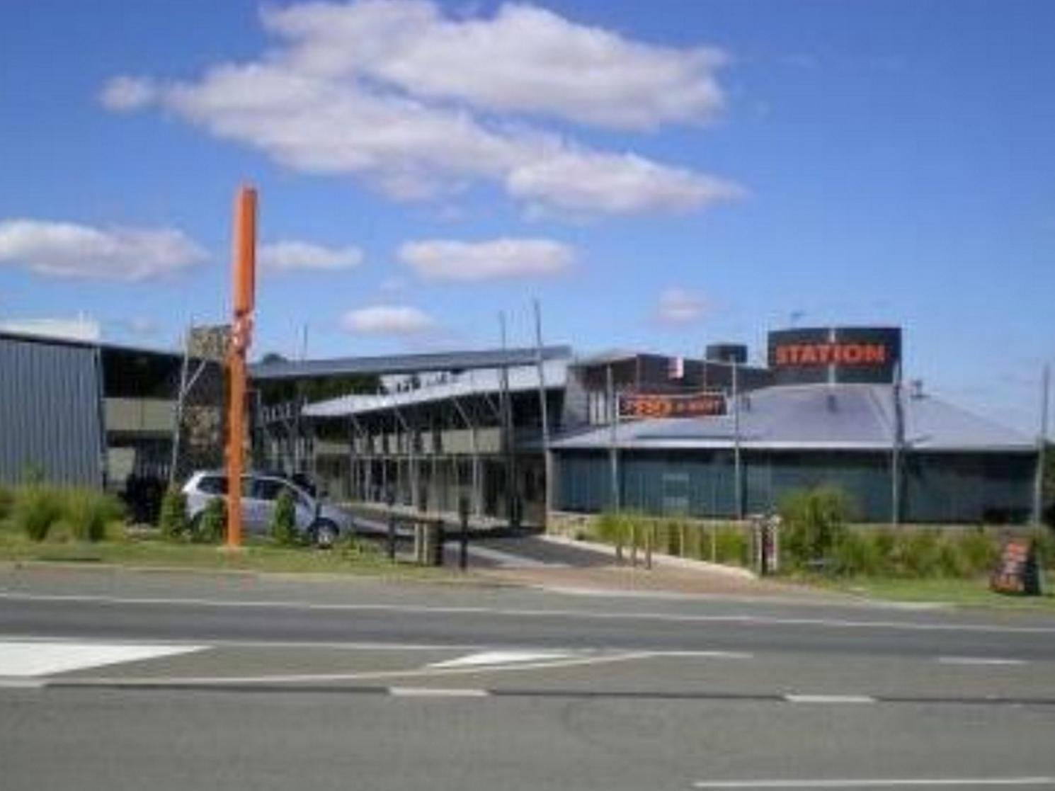 Station Motel Parkes Bagian luar foto